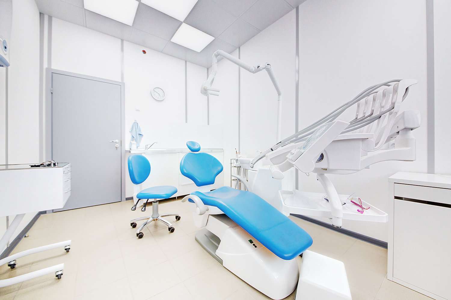 Недорогая стоматологическая клиника в брянске